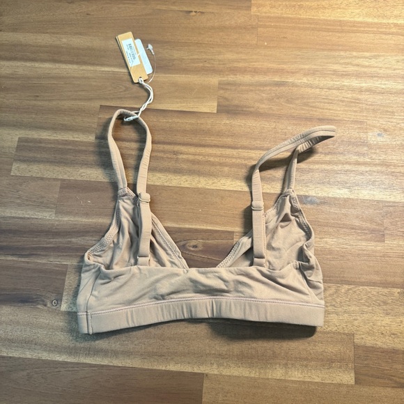 Skims XXS Women's Tan Bralette - Picture 3 of 4